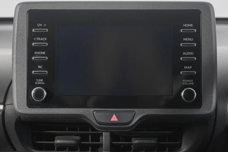 Toyota Yaris 19 из 25