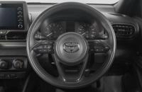 Toyota Yaris 15 из 25