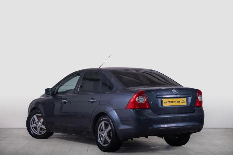 Ford Focus 5 из 6