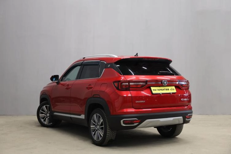 Changan CS35 Plus 4 из 6