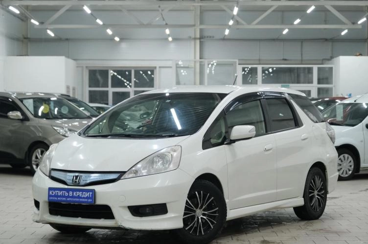Honda Fit Shuttle 3 из 5