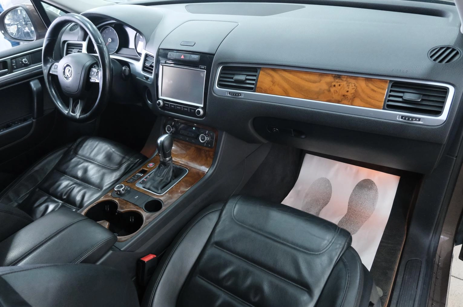 Volkswagen Touareg 24 из 26
