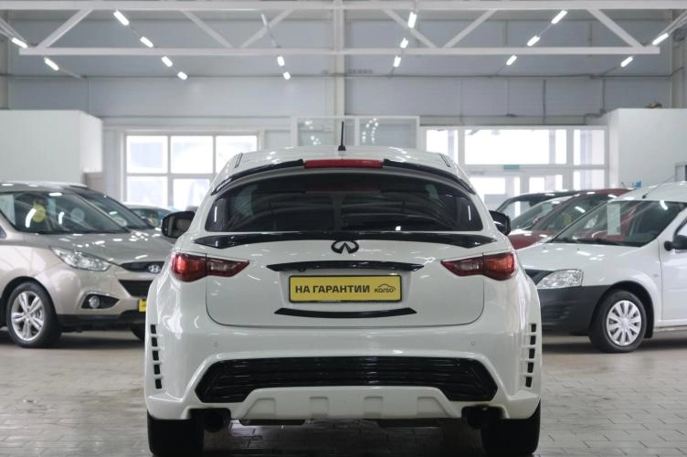 Infiniti FX37 5 из 5