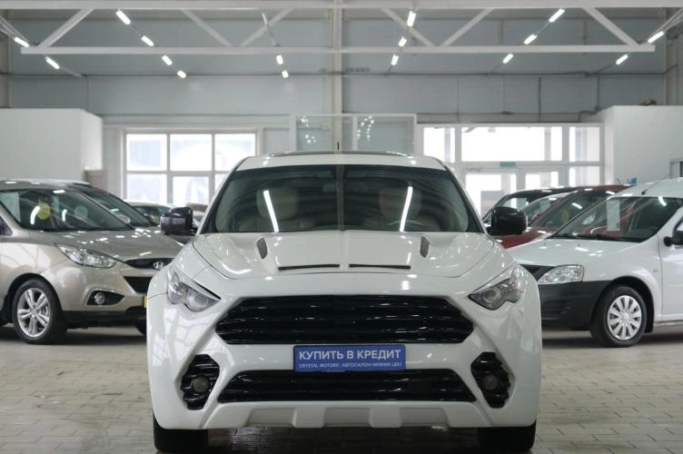Infiniti FX37 2 из 5