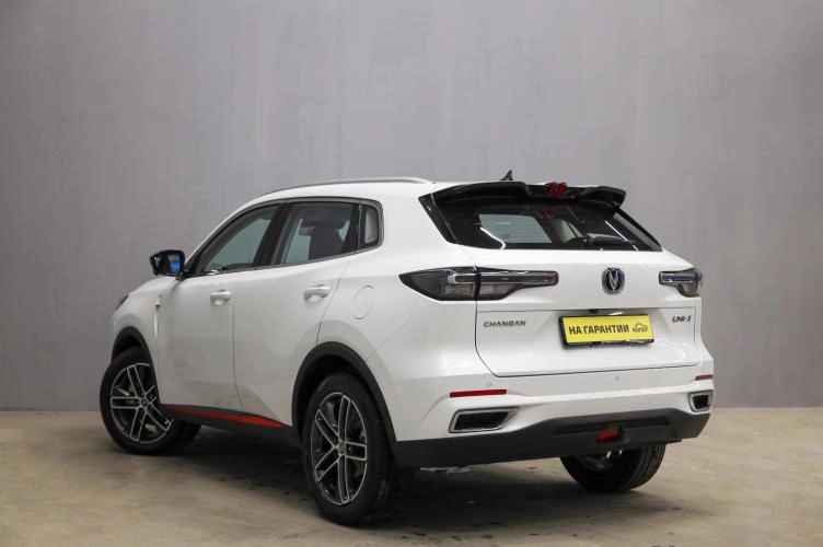 Changan UNI-S 4 из 5