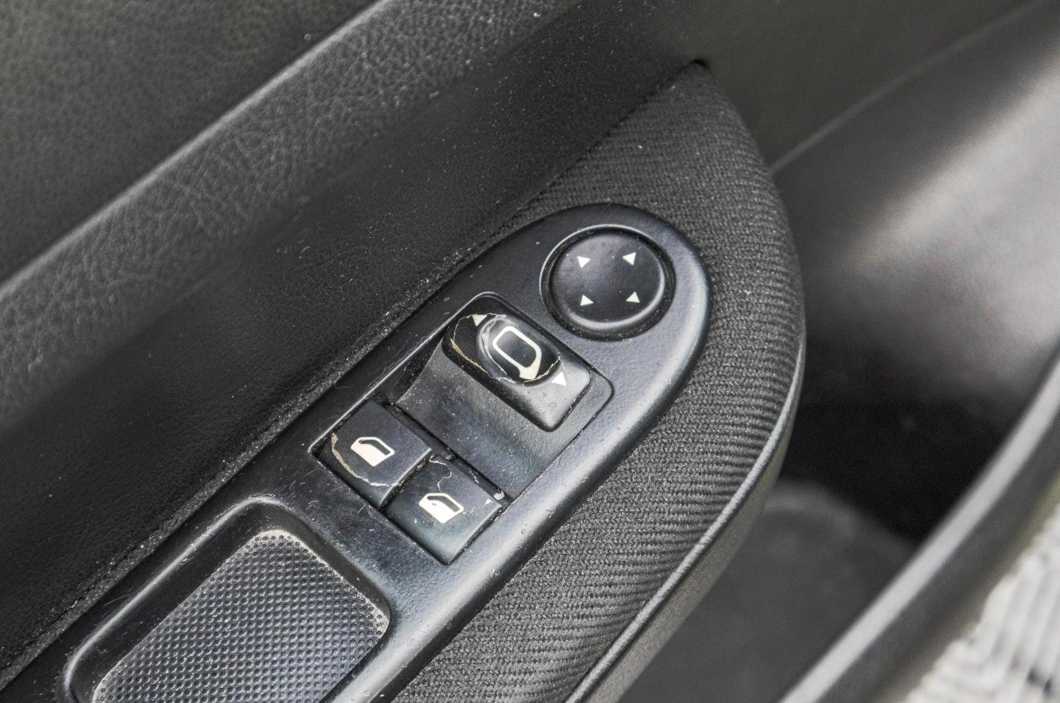 Peugeot 307 11 из 21