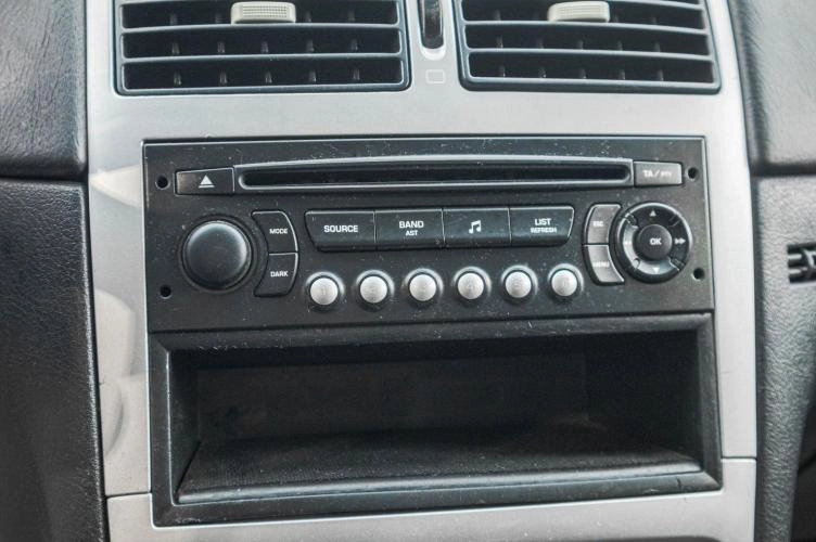 Peugeot 307 15 из 21