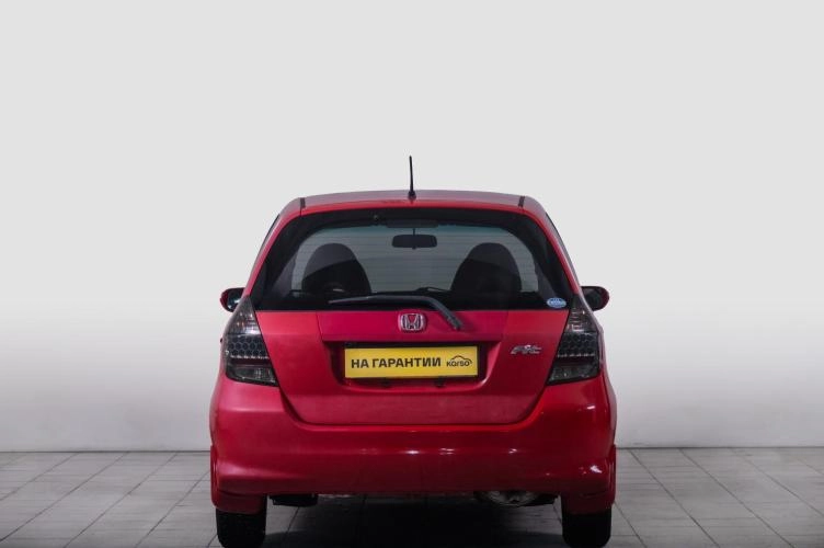 Honda Fit 4 из 6