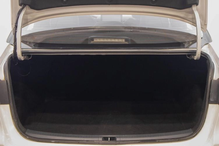 Toyota Corolla 25 из 25