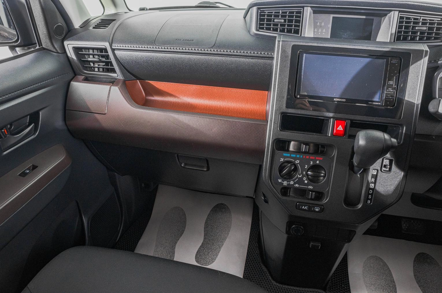 Toyota Tank 20 из 25