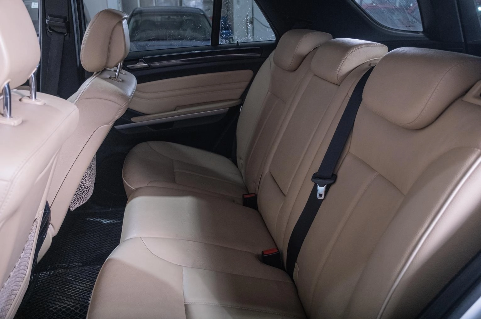 Mercedes-Benz M-класс 23 из 25