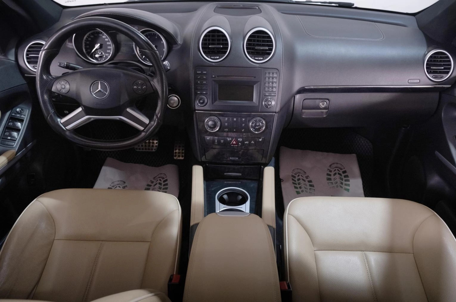Mercedes-Benz M-класс 9 из 25