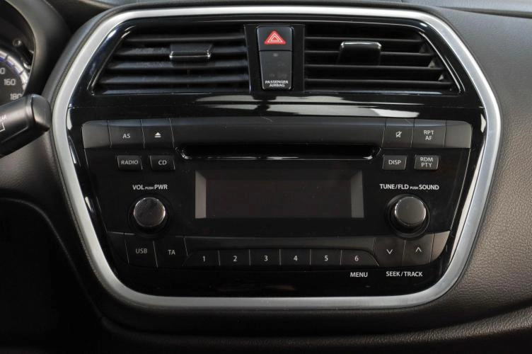 Suzuki SX4 15 из 20