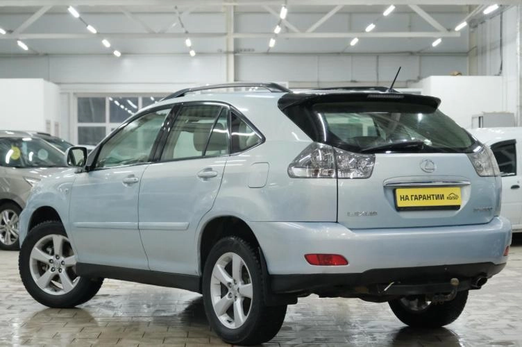 Lexus RX 4 из 5
