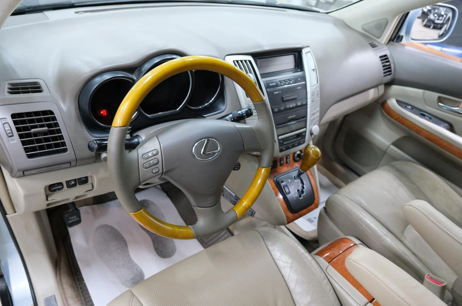 Lexus RX 11 из 24