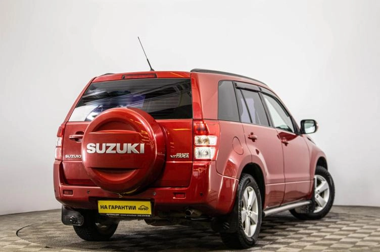 Suzuki Grand Vitara 4 из 5