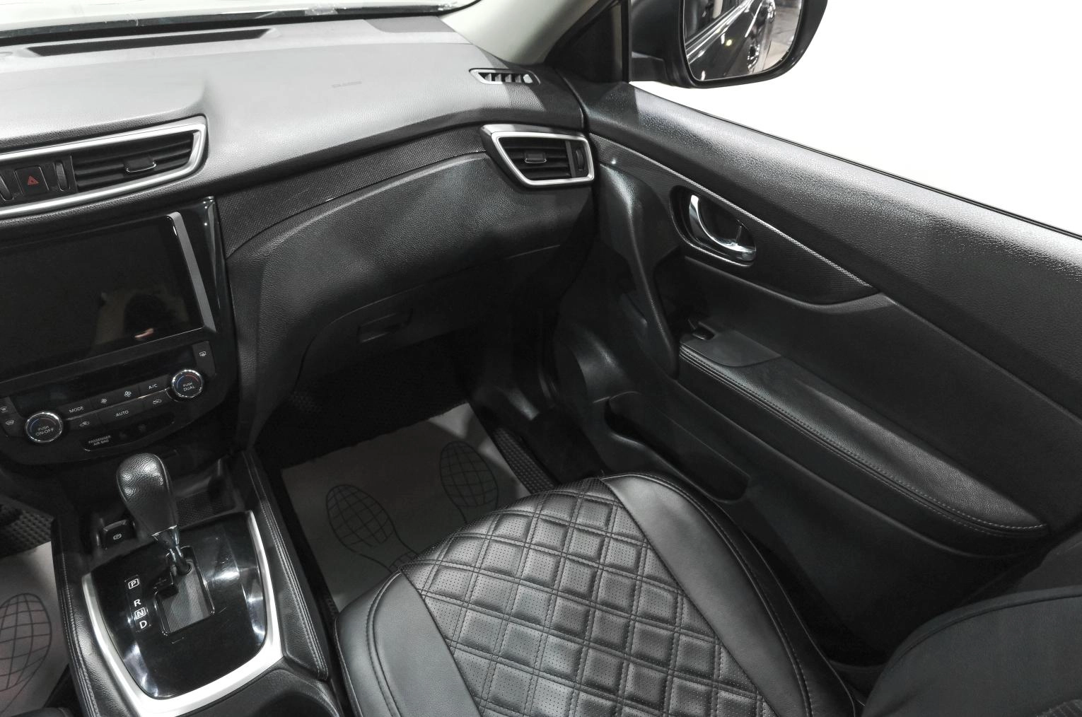 Nissan X-Trail 11 из 30