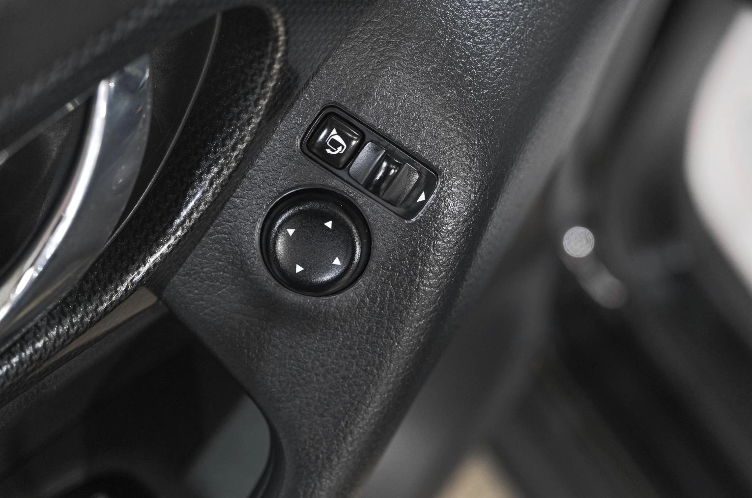 Nissan X-Trail 22 из 30