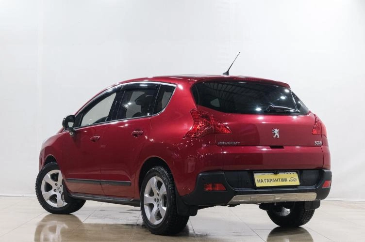 Peugeot 3008 4 из 6