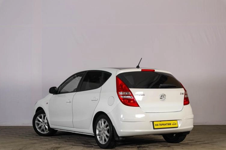 Hyundai i30 6 из 6