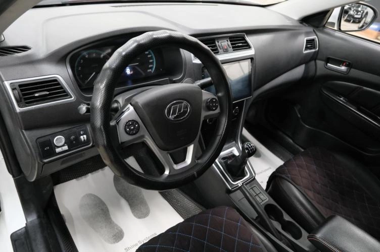 LIFAN Solano 10 из 24