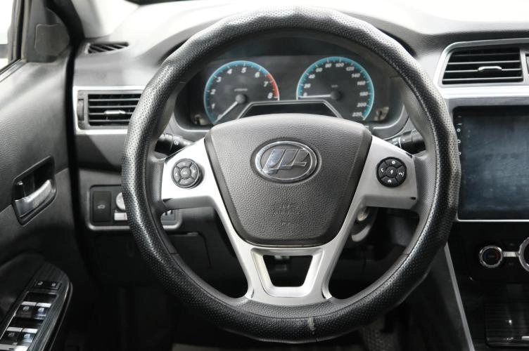 LIFAN Solano 12 из 24