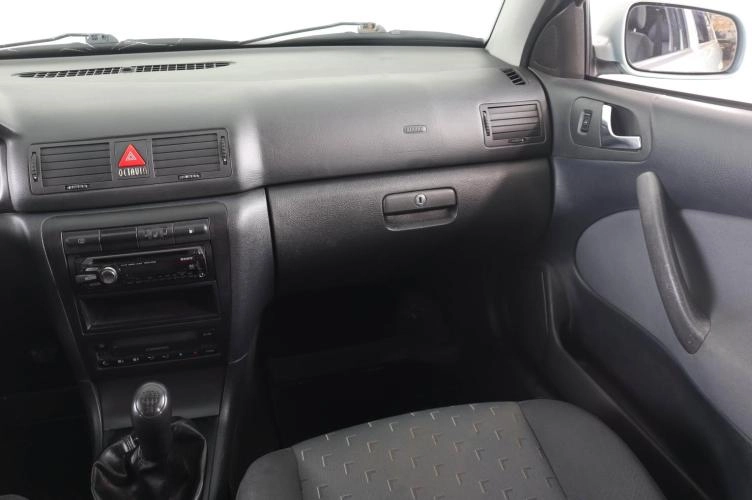 Skoda Octavia 12 из 18