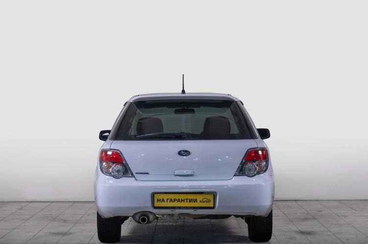 Subaru Impreza 4 из 5