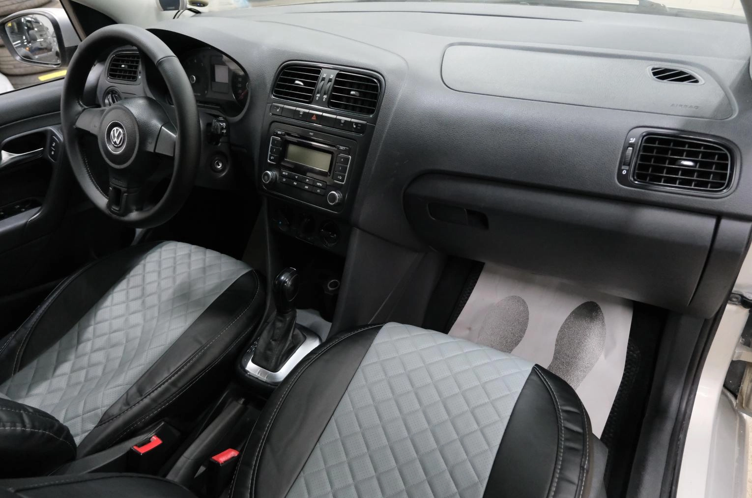 Volkswagen Polo 19 из 23