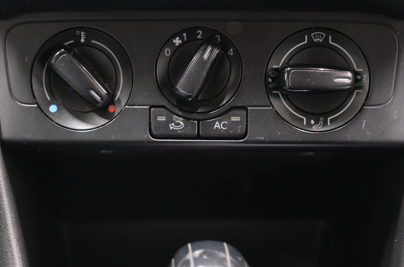 Volkswagen Polo 16 из 23