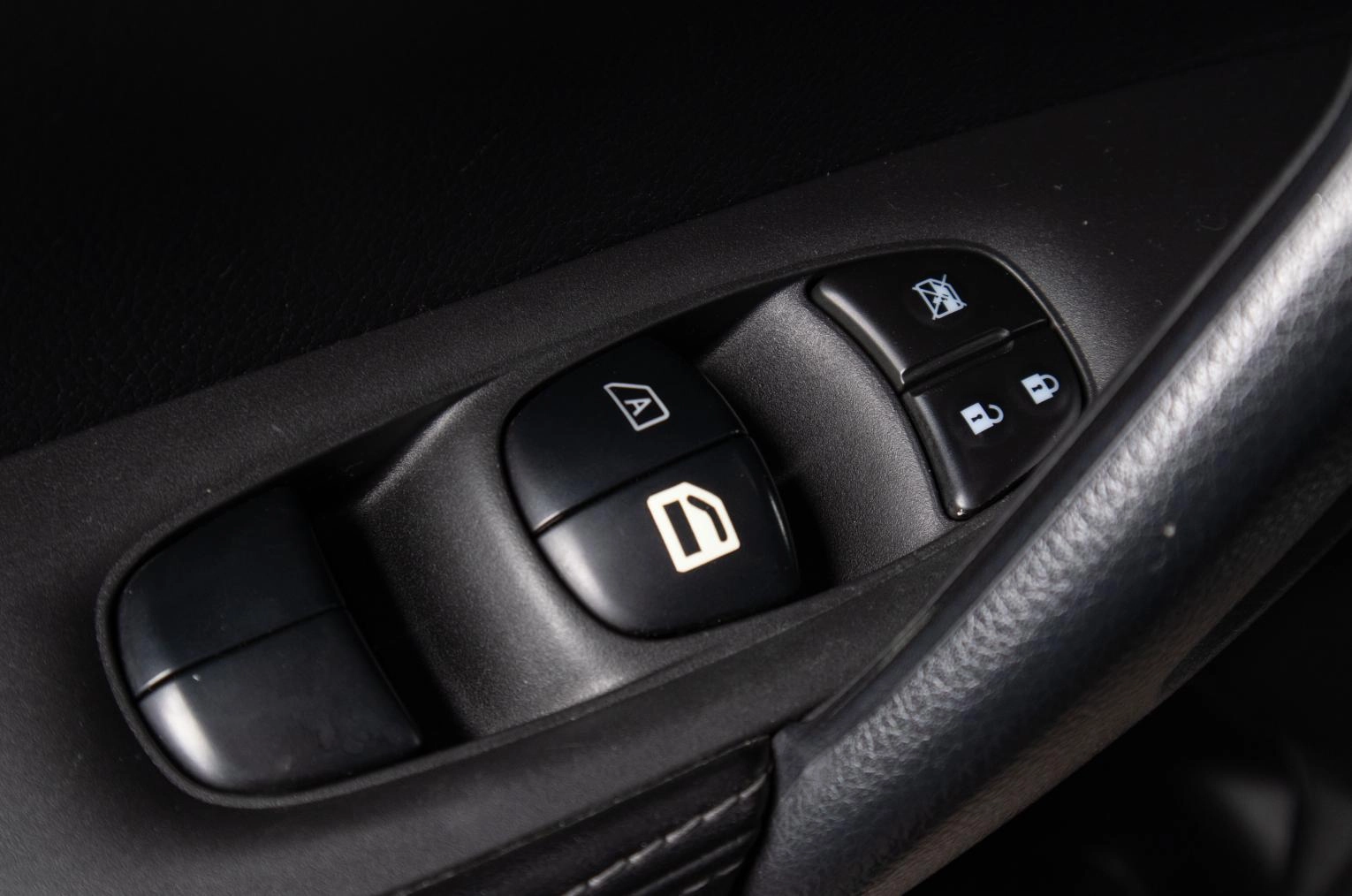 Nissan Rogue Sport 17 из 20