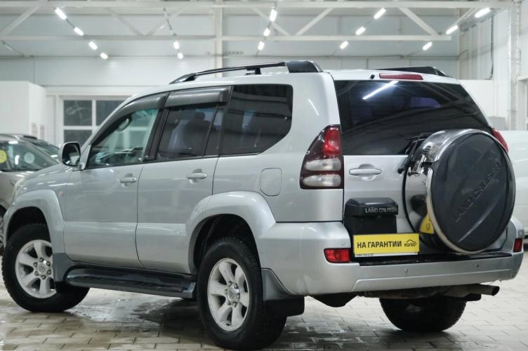 Toyota Land Cruiser Prado 4 из 5