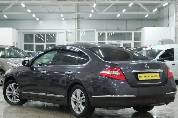 Nissan Teana 4 из 5