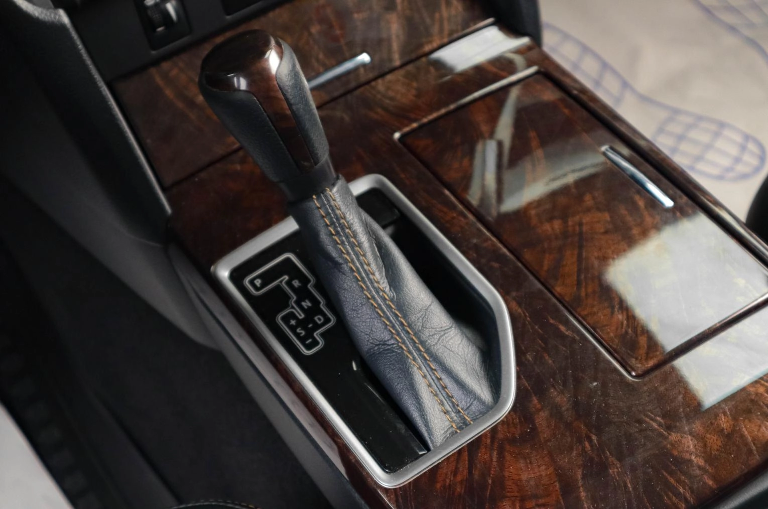 Toyota Camry 18 из 22