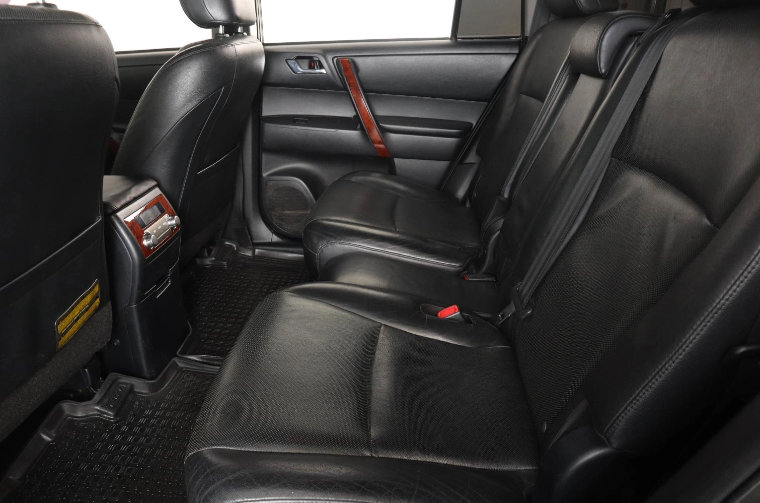 Toyota Highlander 10 из 29