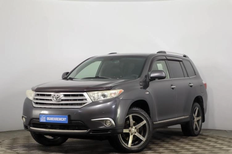 Toyota Highlander 3 из 6