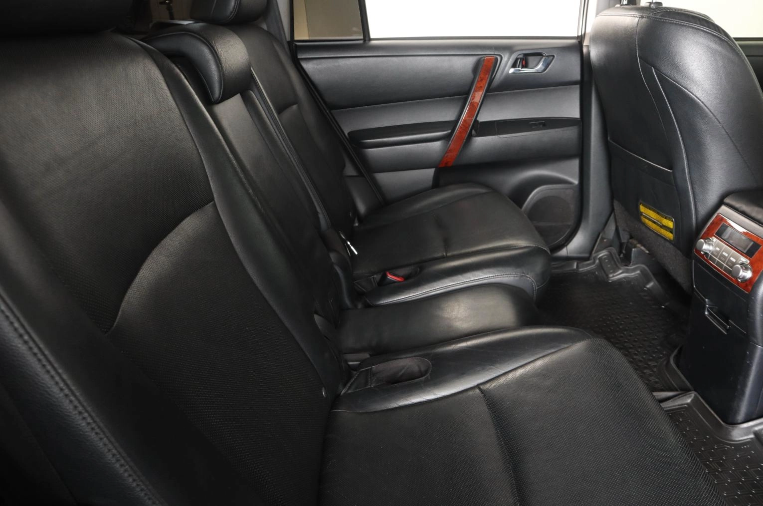 Toyota Highlander 11 из 29