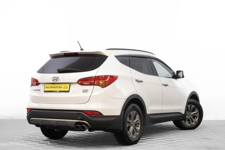 Hyundai Santa Fe 4 из 5