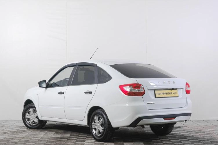ВАЗ (LADA) Granta 4 из 6