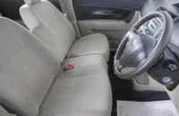 Toyota Passo Sette 11 из 19