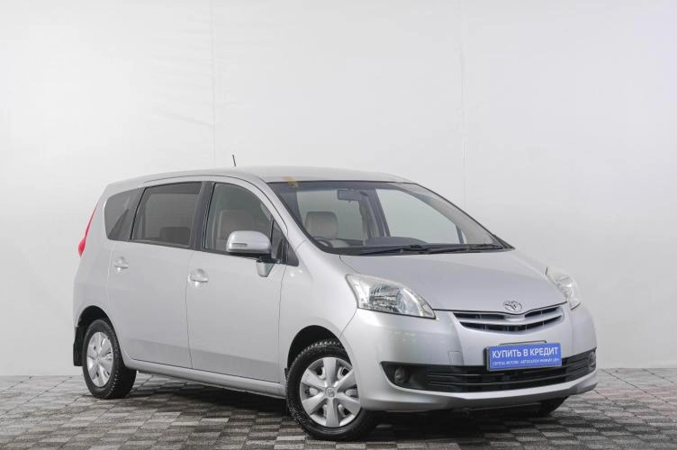 Toyota Passo Sette 1 из 19