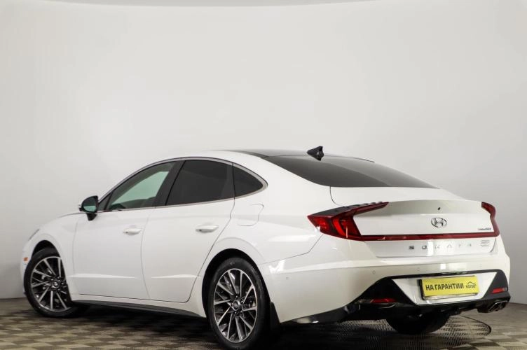 Hyundai Sonata 6 из 6