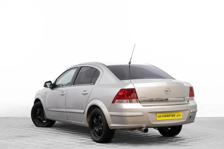 Opel Astra 6 из 6