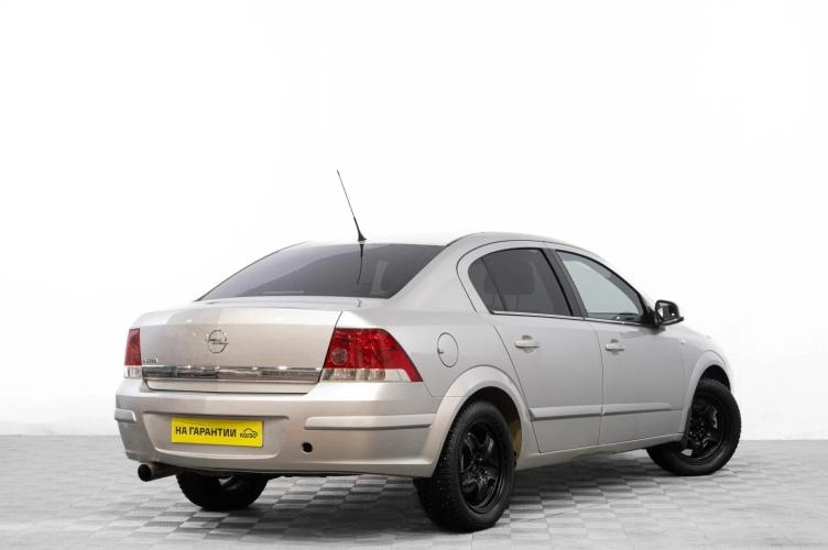 Opel Astra 4 из 5