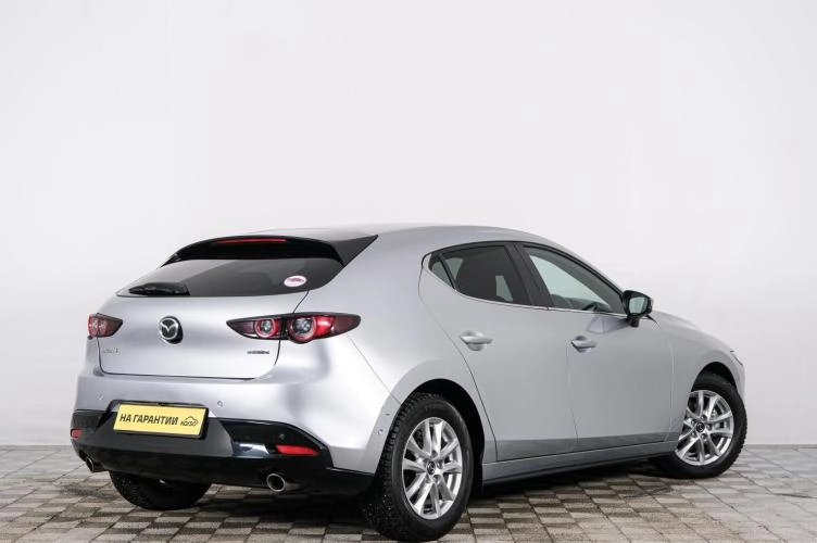 Mazda 3 6 из 6