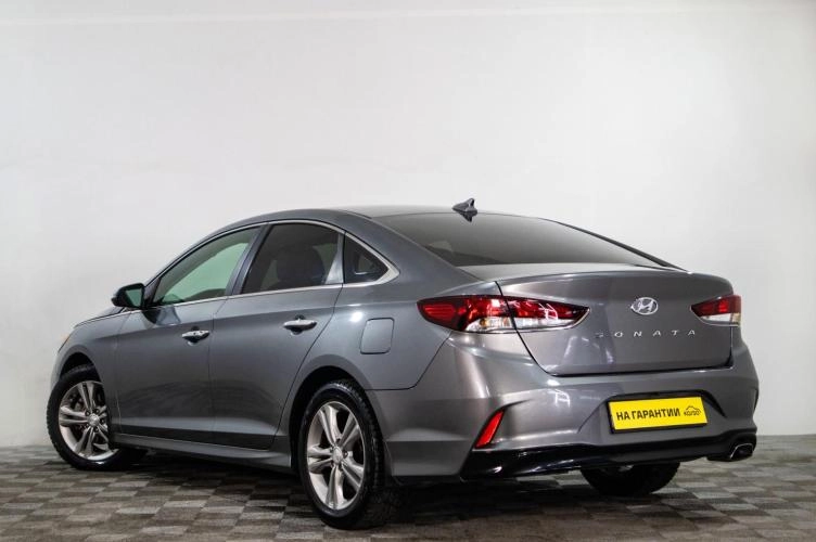 Hyundai Sonata 6 из 20