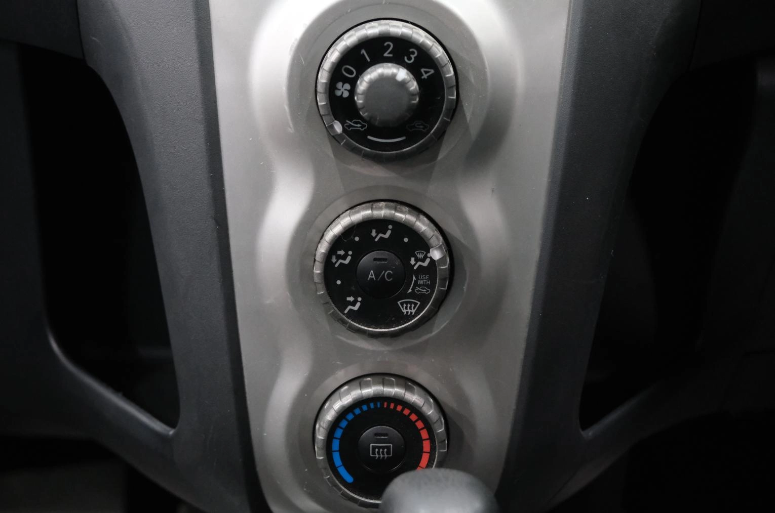 Toyota Vitz 14 из 21