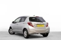 Toyota Vitz 6 из 25