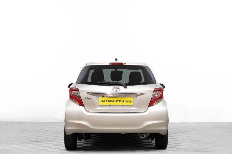 Toyota Vitz 5 из 5