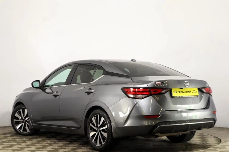 Nissan Sentra 6 из 6